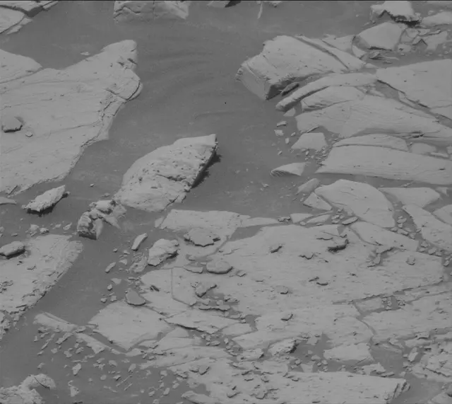 Sol 4101: Mast Camera (Mastcam)
