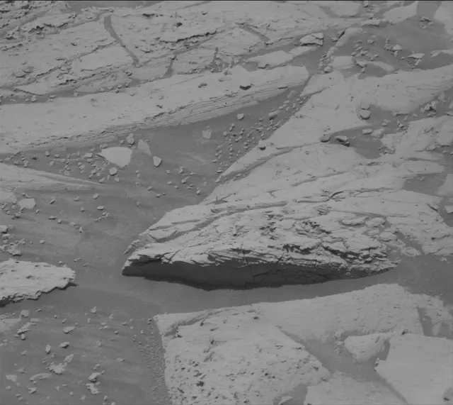 Sol 4101: Mast Camera (Mastcam)