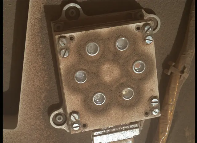 Sol 4101: Mars Hand Lens Imager (MAHLI)