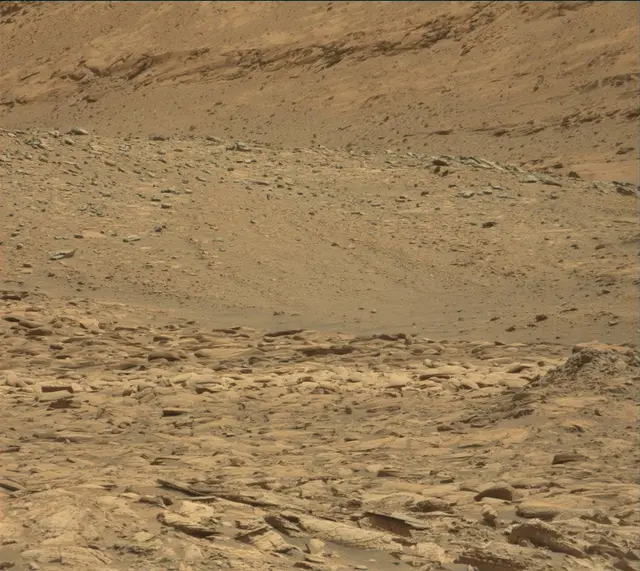 Sol 4102: Mast Camera (Mastcam)