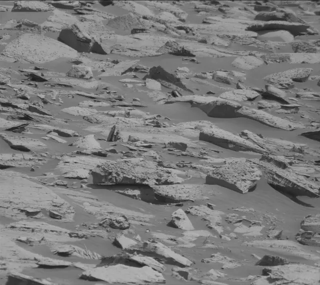 Sol 4102: Mast Camera (Mastcam)