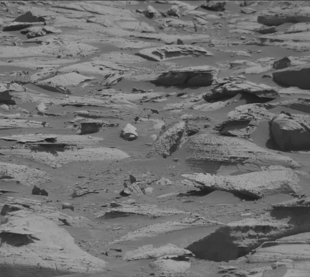 Sol 4102: Mast Camera (Mastcam)
