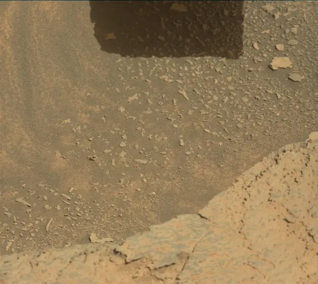 Sol 4102: Mast Camera (Mastcam)
