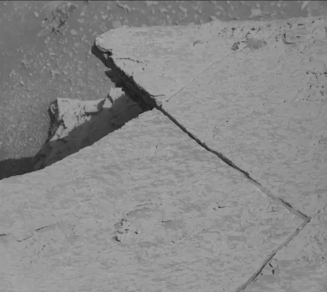 Sol 4102: Mast Camera (Mastcam)