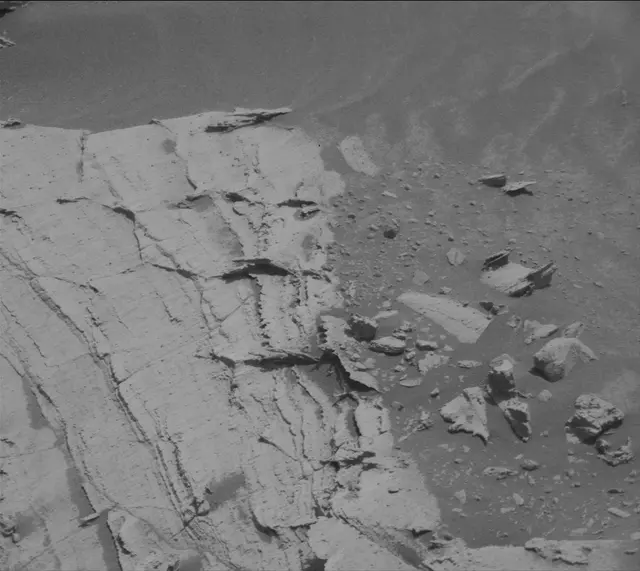 Sol 4104: Mast Camera (Mastcam)