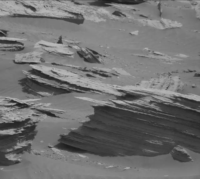 Sol 4104: Mast Camera (Mastcam)