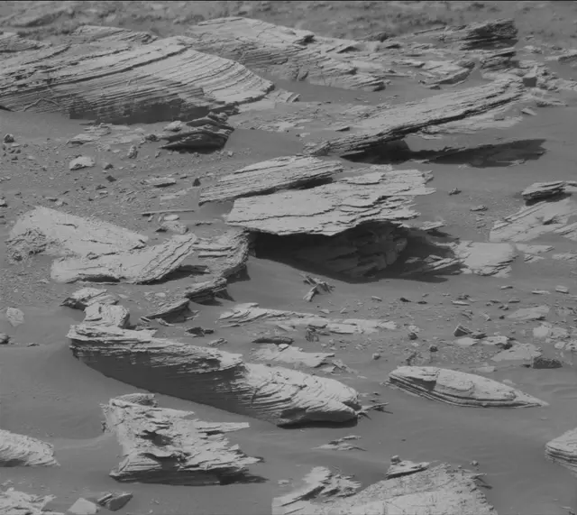 Sol 4104: Mast Camera (Mastcam)