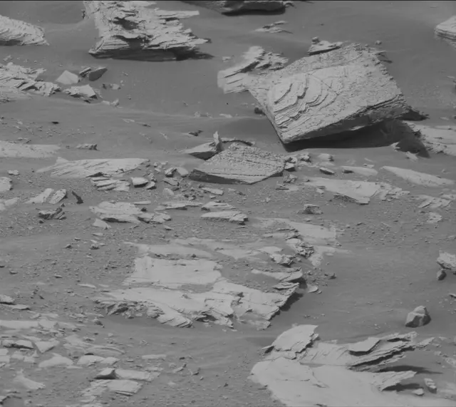 Sol 4104: Mast Camera (Mastcam)