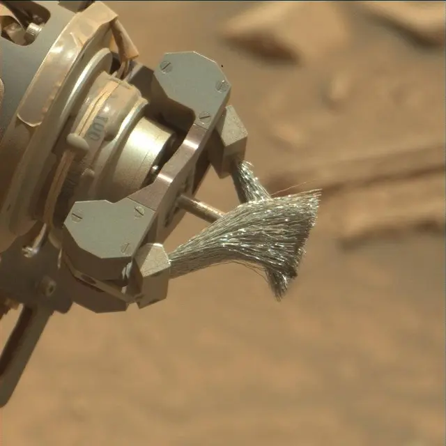 Sol 4105: Mast Camera (Mastcam)