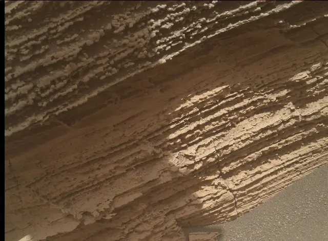 Sol 4105: Mars Hand Lens Imager (MAHLI)