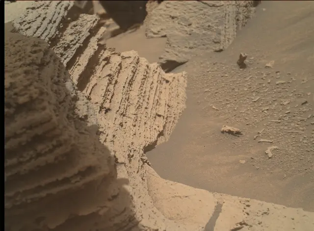 Sol 4105: Mars Hand Lens Imager (MAHLI)