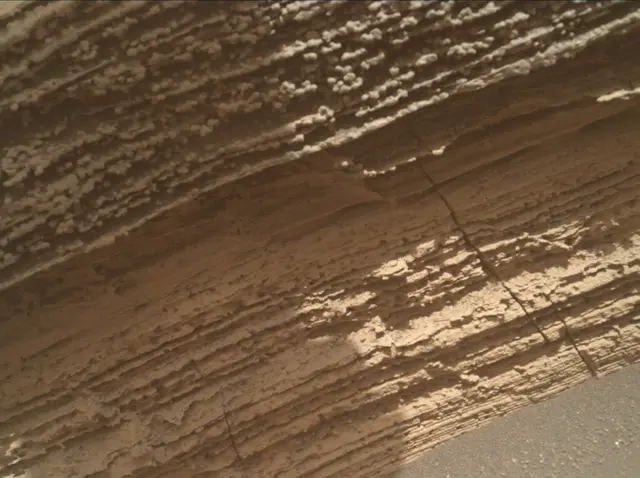 Sol 4105: Mars Hand Lens Imager (MAHLI)