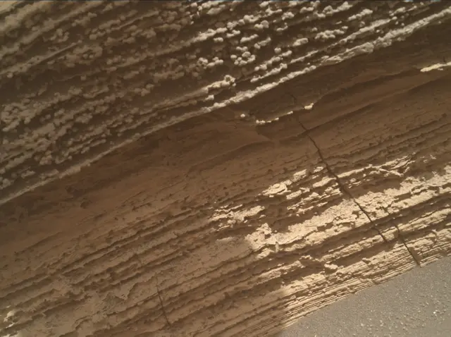 Sol 4105: Mars Hand Lens Imager (MAHLI)