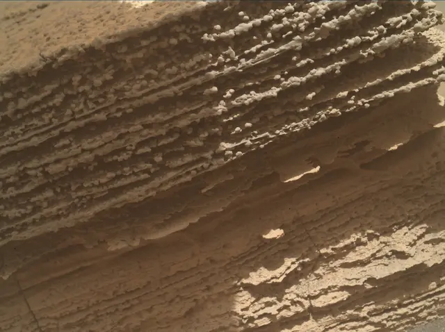 Sol 4105: Mars Hand Lens Imager (MAHLI)