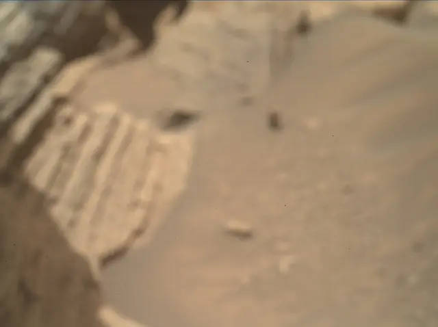 Sol 4105: Mars Hand Lens Imager (MAHLI)