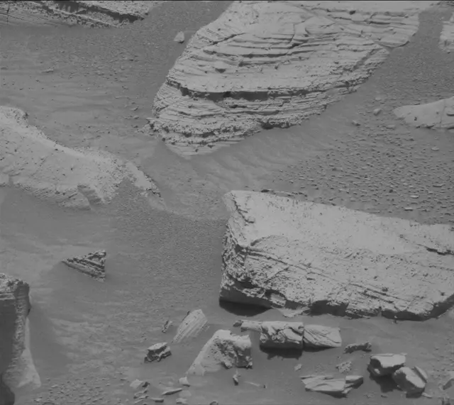 Sol 4107: Mast Camera (Mastcam)