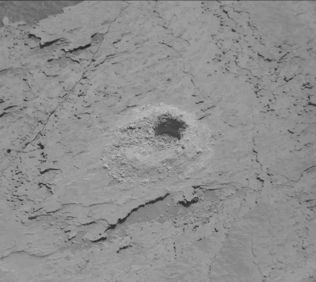 Sol 4112: Mast Camera (Mastcam)