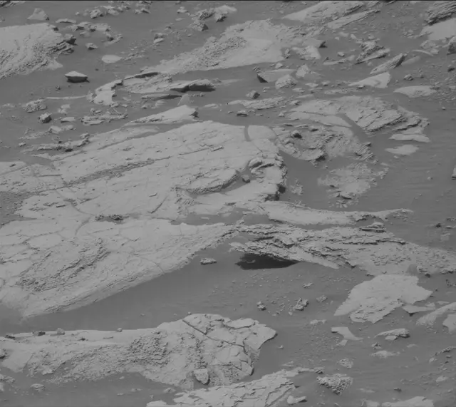 Sol 4112: Mast Camera (Mastcam)