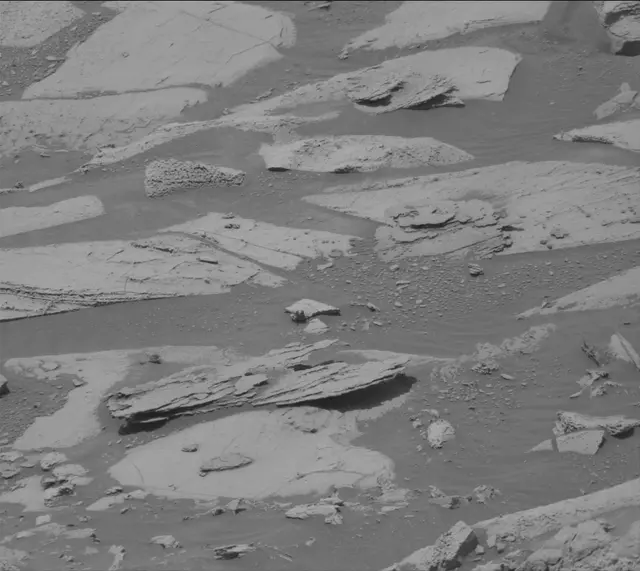 Sol 4112: Mast Camera (Mastcam)