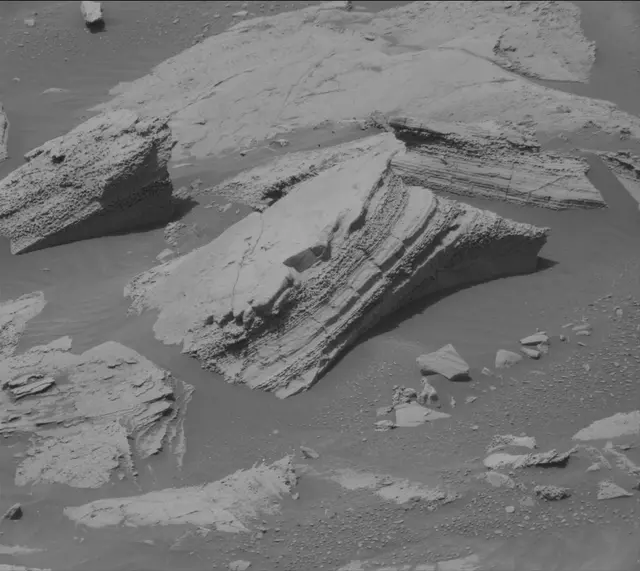 Sol 4112: Mast Camera (Mastcam)