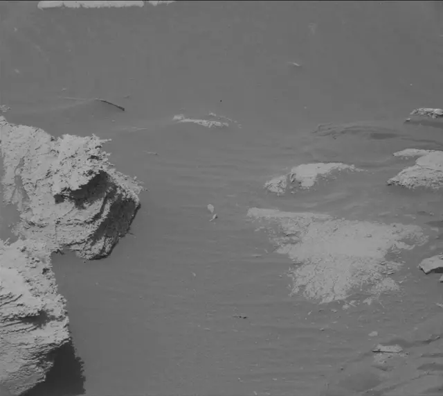Sol 4112: Mast Camera (Mastcam)