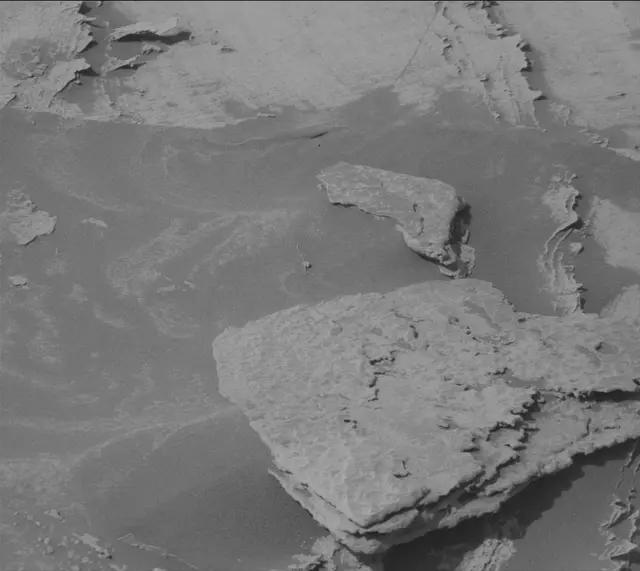 Sol 4113: Mast Camera (Mastcam)