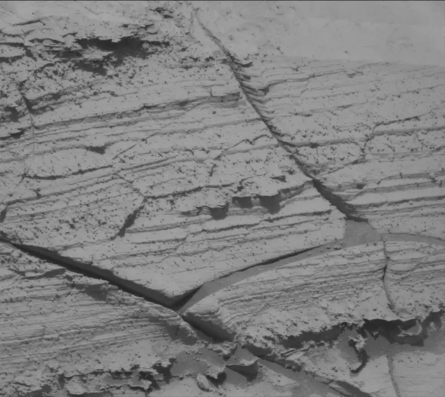 Sol 4116: Mast Camera (Mastcam)