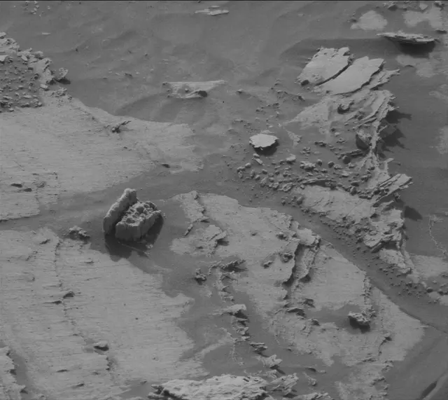 Sol 4116: Mast Camera (Mastcam)