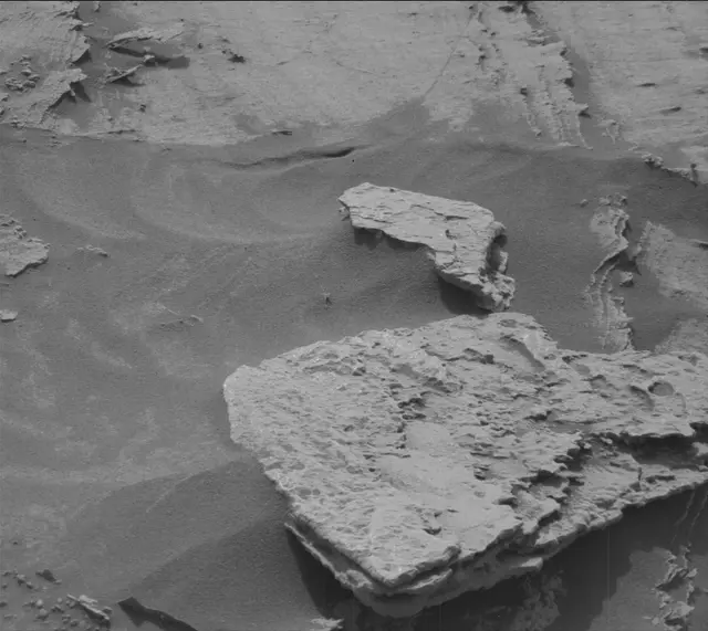 Sol 4116: Mast Camera (Mastcam)