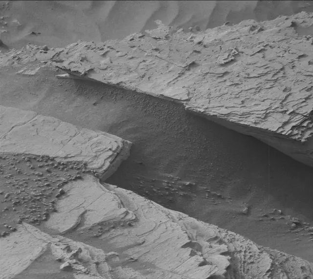 Sol 4116: Mast Camera (Mastcam)