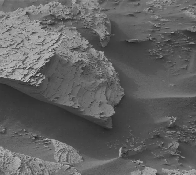 Sol 4116: Mast Camera (Mastcam)