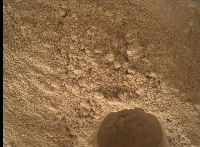 Sol 4116: Mars Hand Lens Imager (MAHLI)