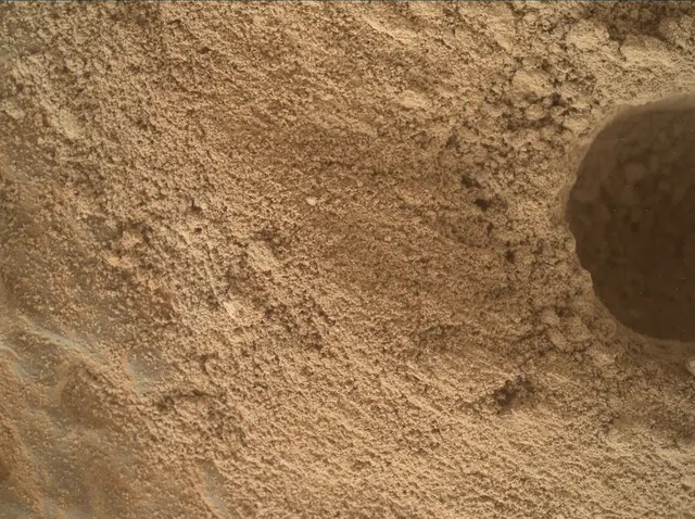 Sol 4116: Mars Hand Lens Imager (MAHLI)