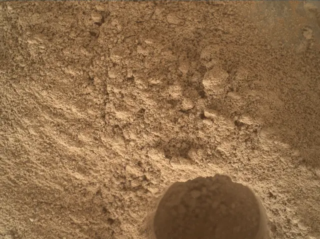Sol 4116: Mars Hand Lens Imager (MAHLI)