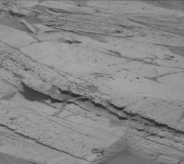 Sol 4117: Mast Camera (Mastcam)