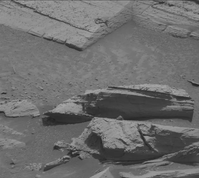 Sol 4117: Mast Camera (Mastcam)