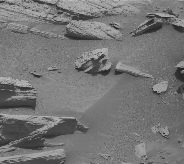 Sol 4117: Mast Camera (Mastcam)