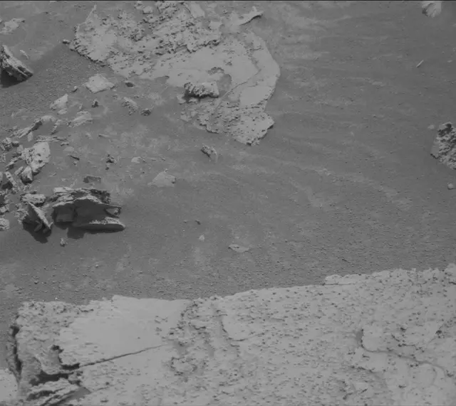 Sol 4117: Mast Camera (Mastcam)