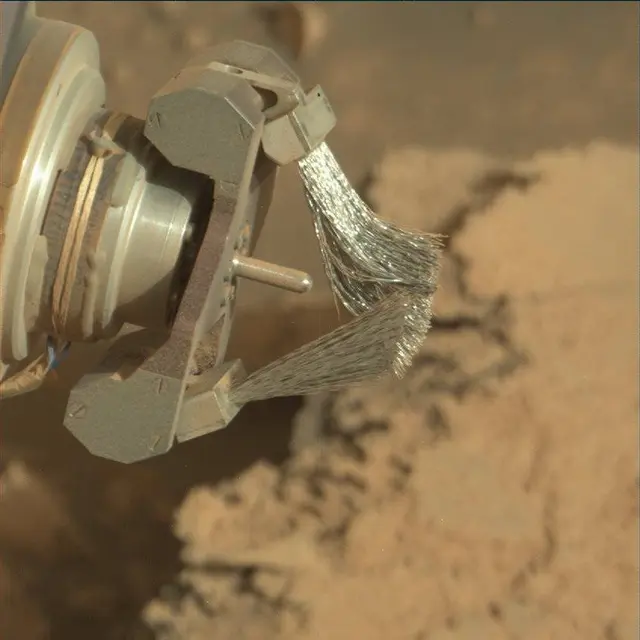 Sol 4117: Mast Camera (Mastcam)