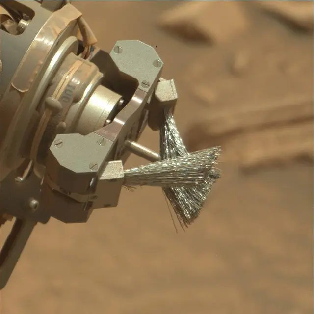 Sol 4118: Mast Camera (Mastcam)