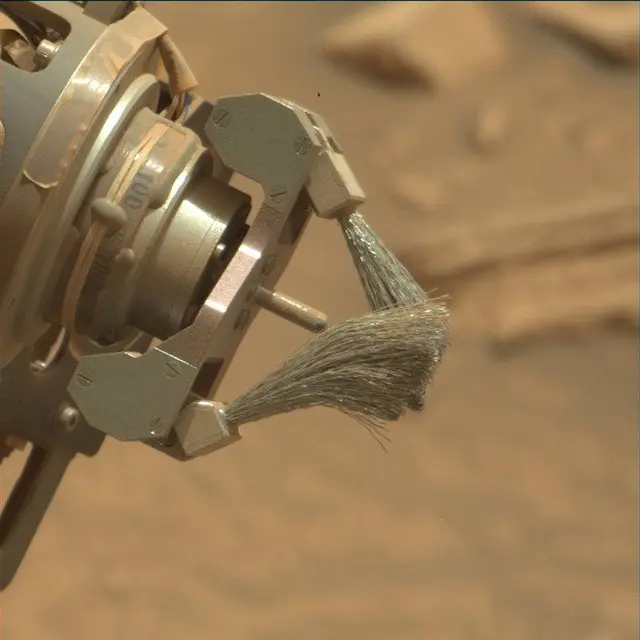 Sol 4118: Mast Camera (Mastcam)