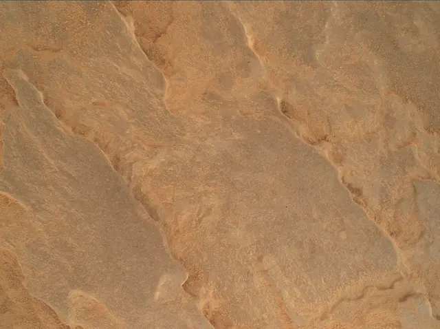 Sol 4118: Mars Hand Lens Imager (MAHLI)