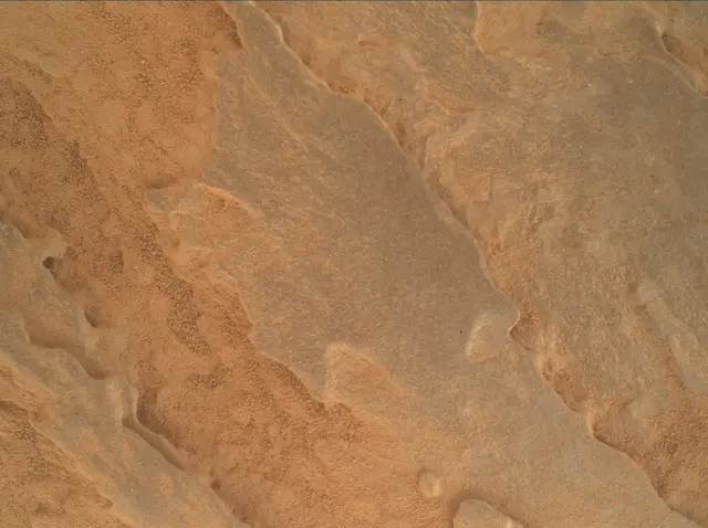 Sol 4118: Mars Hand Lens Imager (MAHLI)
