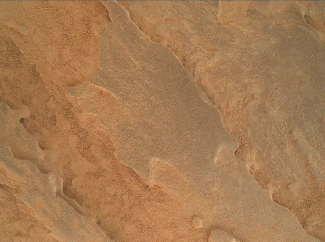 Sol 4118: Mars Hand Lens Imager (MAHLI)