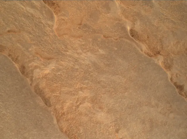 Sol 4118: Mars Hand Lens Imager (MAHLI)