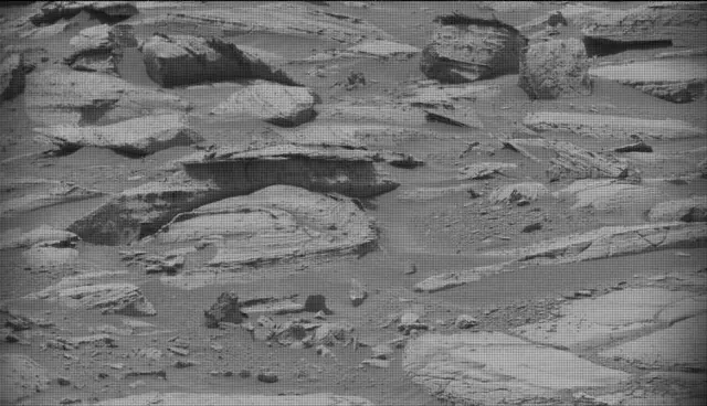 Sol 4121: Mast Camera (Mastcam)