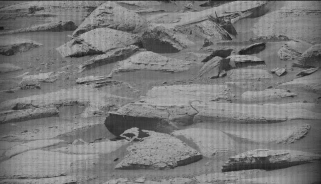 Sol 4121: Mast Camera (Mastcam)