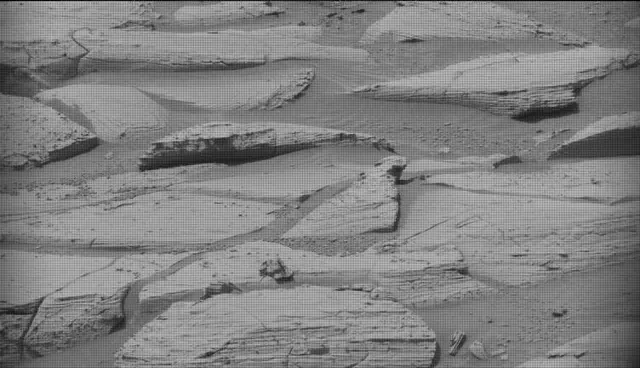 Sol 4121: Mast Camera (Mastcam)