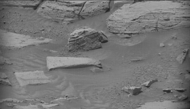 Sol 4121: Mast Camera (Mastcam)