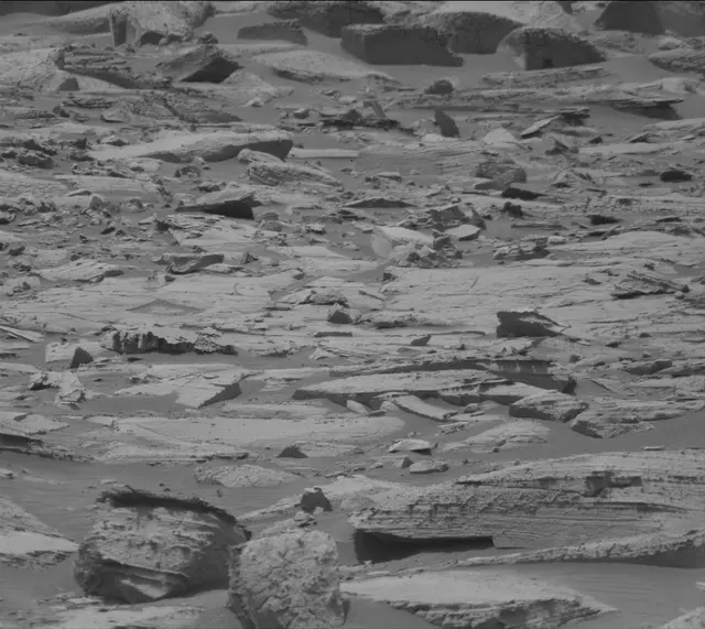Sol 4121: Mast Camera (Mastcam)